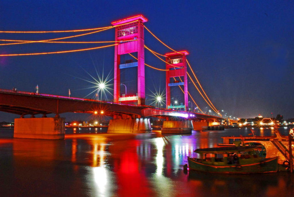 Wisata PalembangJembatan Ampera